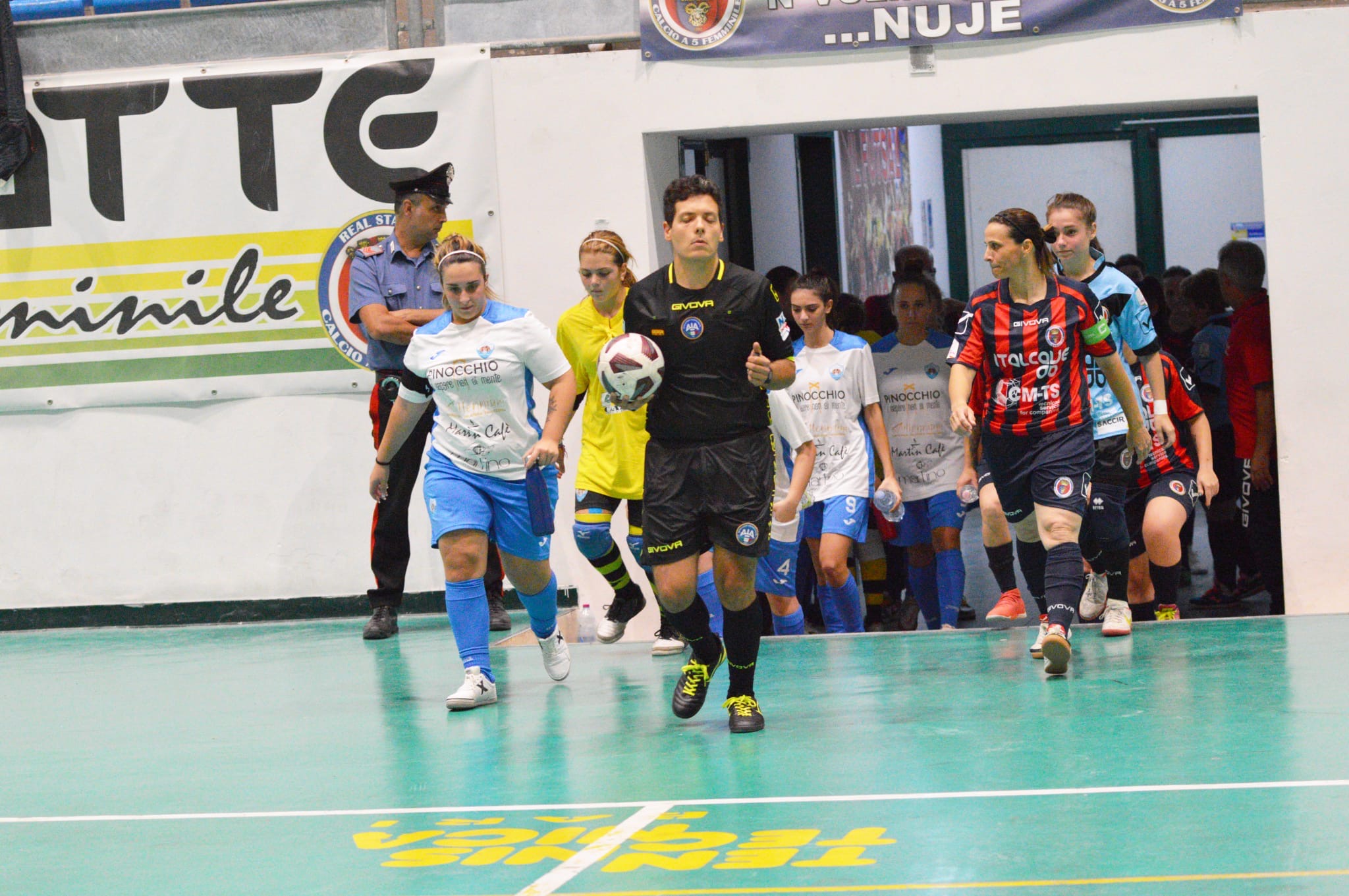 Futsal C F Esordio Con Vittoria Per Il Nuovo Real Statte