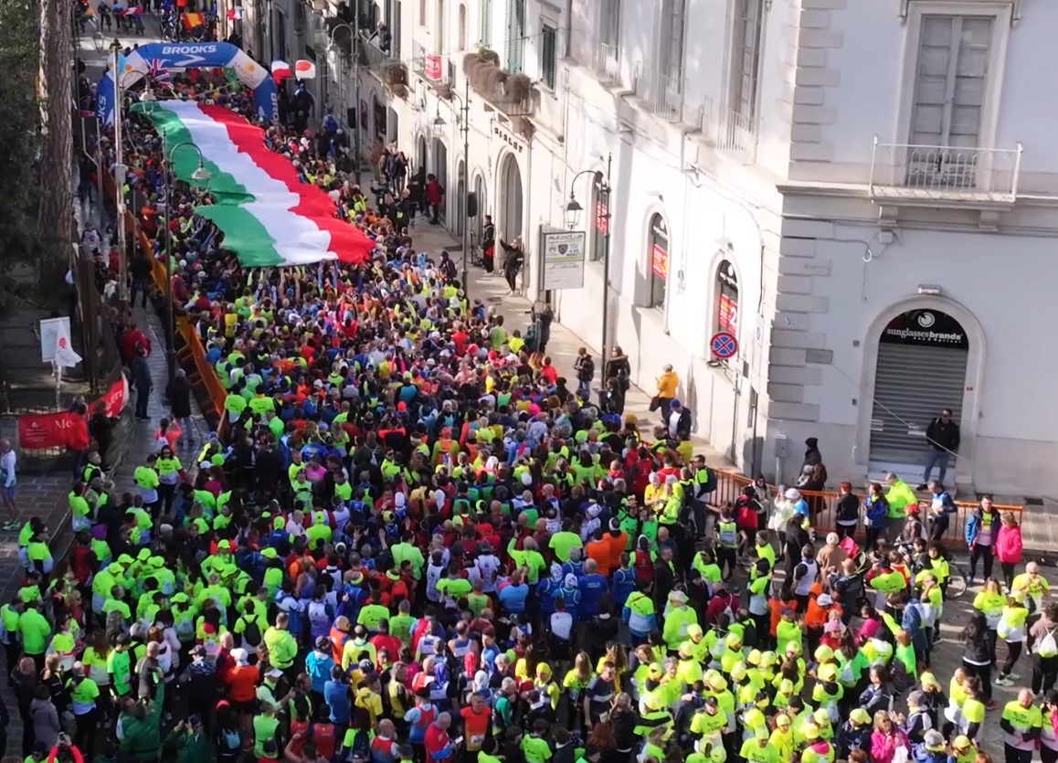 Martina Franca in 3 mila a correre per la “Sciòt e Vnòt”