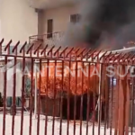 Taranto, incendio in autosalone