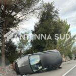 Incidente sulla Statale 172: auto fuori strada, traffico in tilt