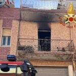 San Ferdinando: incendio in appartamento, 70enne salvato dalle fiamme