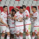 Bari ripreso di nuovo: Iemmello risponde a Dorval, terzo 1-1 di fila