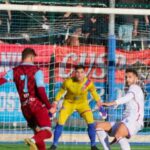 Il Casarano la pareggia in extremis a Manfredonia: la punizione di Loiodice vale il 2-2