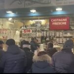 Bari, ultime spese natalizie per cenoni e pranzi coi fiocchi