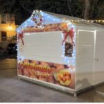 Brindisi, pista di ghiaccio in Piazza Santa Teresa. Casette chiuse a Natale: ‘Location sbagliata, ci rimettiamo’