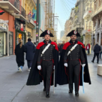 Bari, festività: Carabinieri pattugliano il centro storico in Grande Uniforme.