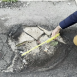 Francavilla Fontana, una buca pericolosa rivela il passato della città