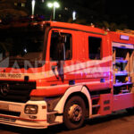 In fiamme uno storico bar nella notte, indagini in corso